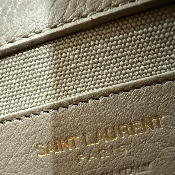 Saint Laurent Pre-Owned Muse Leather Handbag - Picture 11 of 16